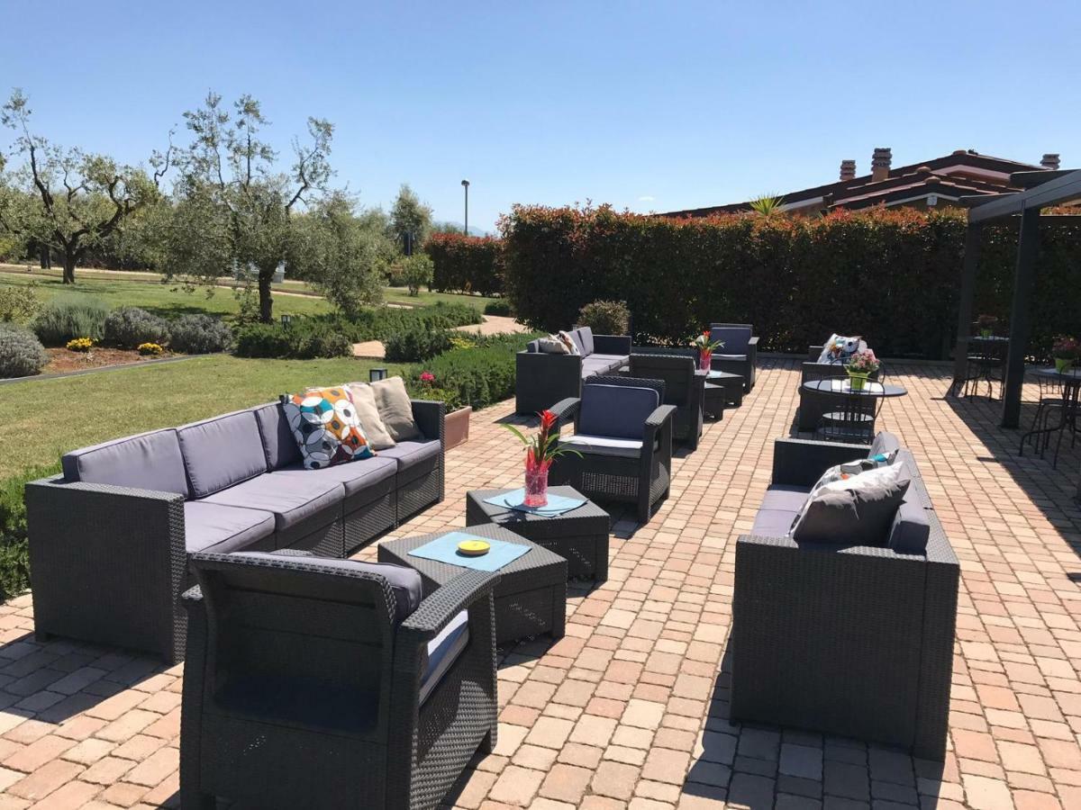 Il Casale Degli Ulivi - Agriturismo - Tenimenti Leone Lanuvio Dış mekan fotoğraf