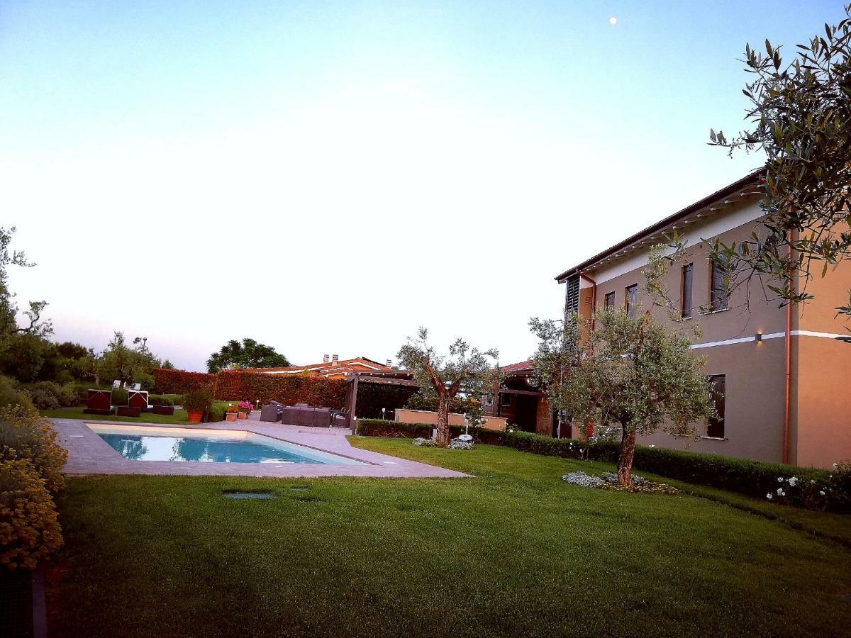 Il Casale Degli Ulivi - Agriturismo - Tenimenti Leone Lanuvio Dış mekan fotoğraf